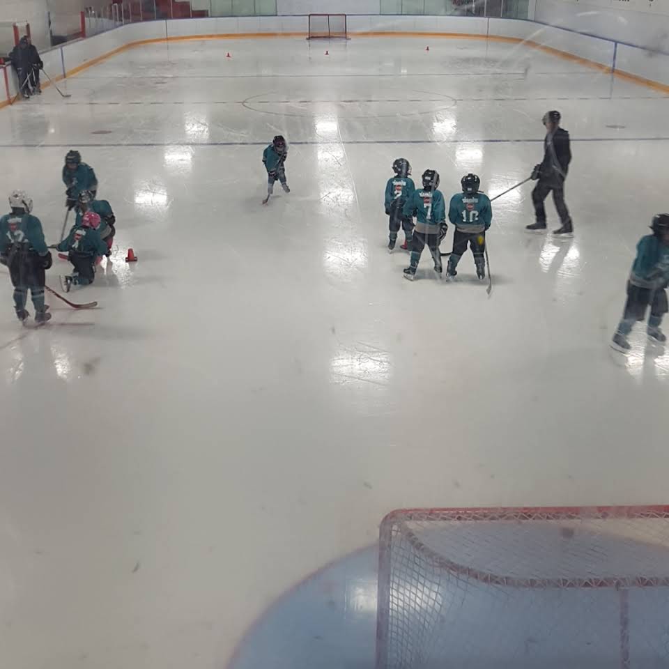 Deuville's Rink exterior